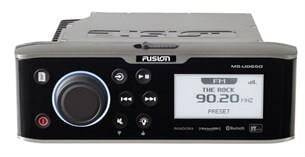 Fusion UD-650 Serisi USB / IPhone / Android Phone Oynatıcı - 1